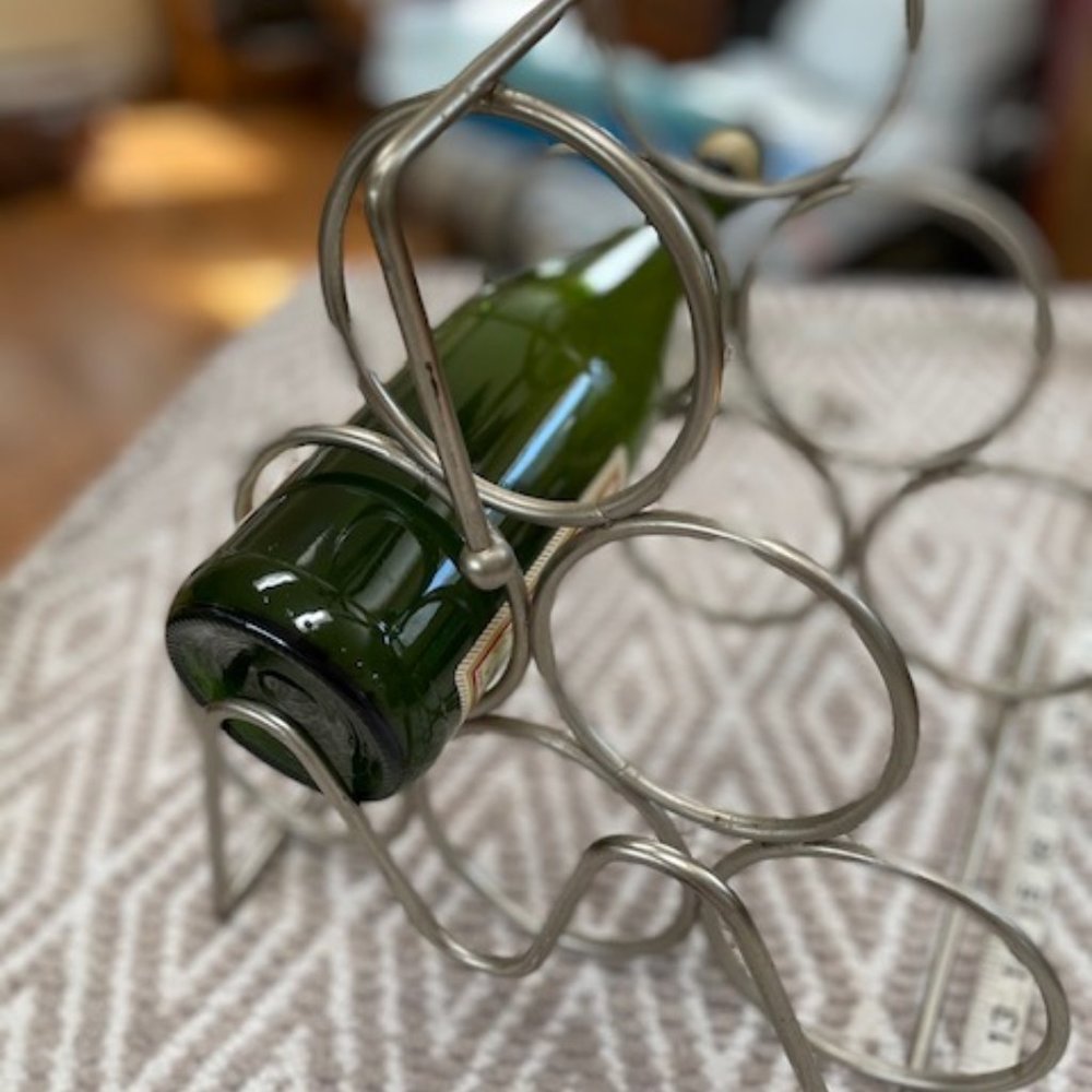 Nice! Silver Tone Metal Wine/Bottle Holder - Picture 4 of 8